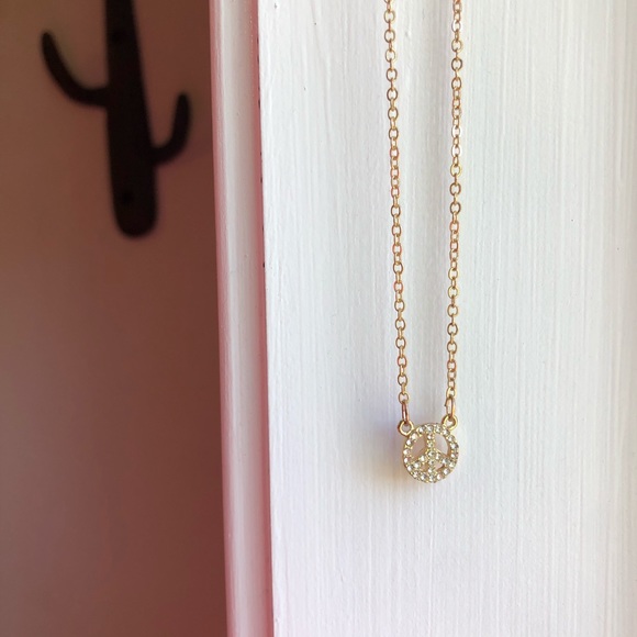 ✨ Happy Poshing ✨ - Picture 3 of 13